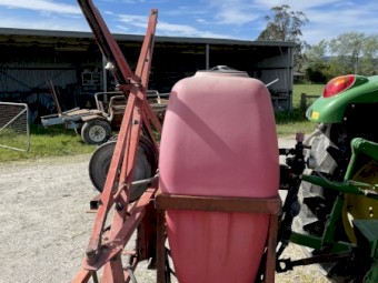 Sprayer 400 lt 