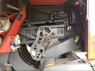 Massey Ferguson MF2150 Baler with Accumulator