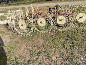 Hay rake