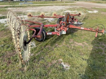 Hay rake