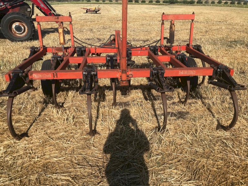 Leon Co CP500 Chisel Plough
