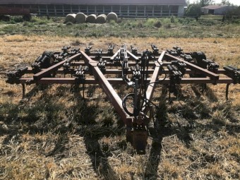 International 2-11 Scarifer