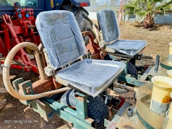 Seedling transplanter tow behind the tractor, made in USA