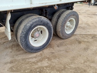 Bogey Axle Tipping Trailer