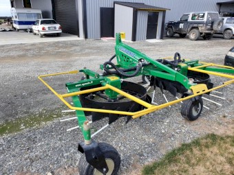 5.12m Front Mounted - Row Independent Rake