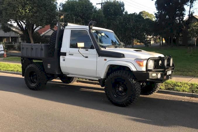 WANTED 2003-2012 Landcruiser Ute