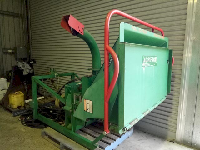 Agrifarm 3PL Hydraulic Feed Wood Chipper
