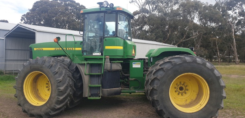 John Deere 9400 Tractor