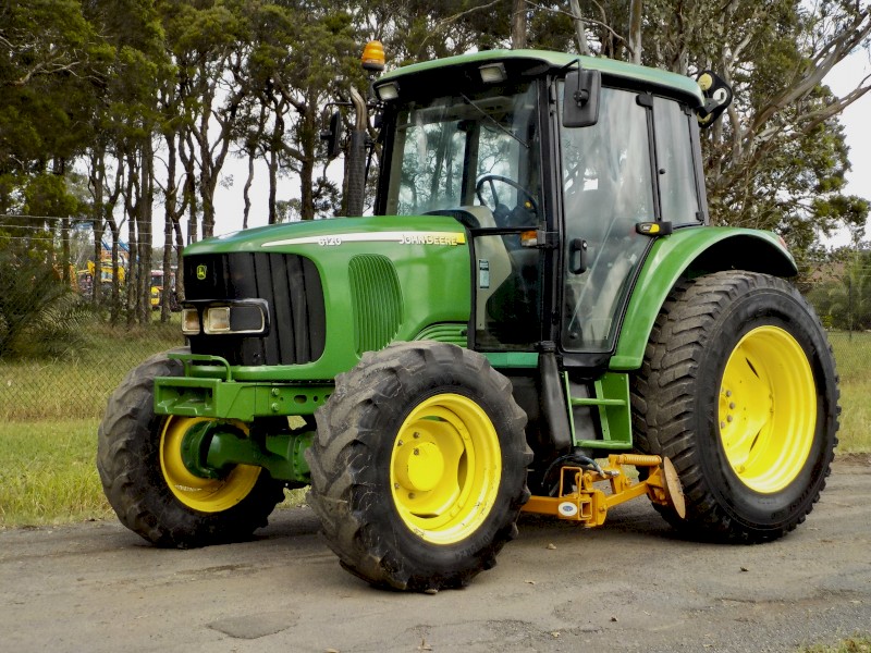 John Deere 6120 4x4 Agricultural Farm Tractor