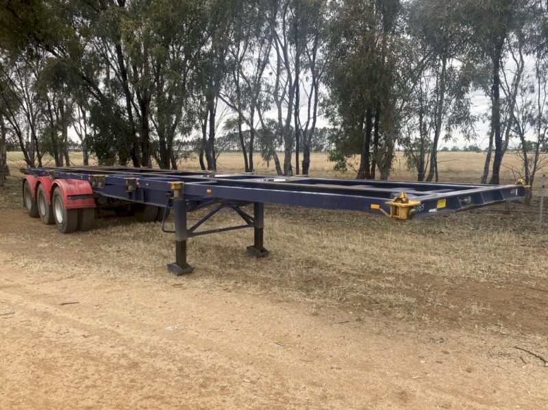 40' Skel Trailer