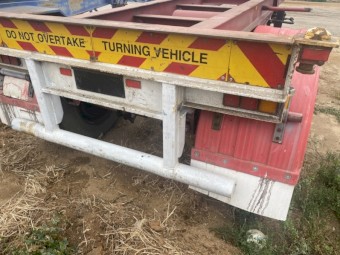 20' Skel Trailer