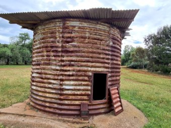 Silo - Flat Bottom