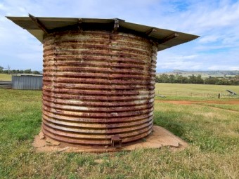 Silo - Flat Bottom