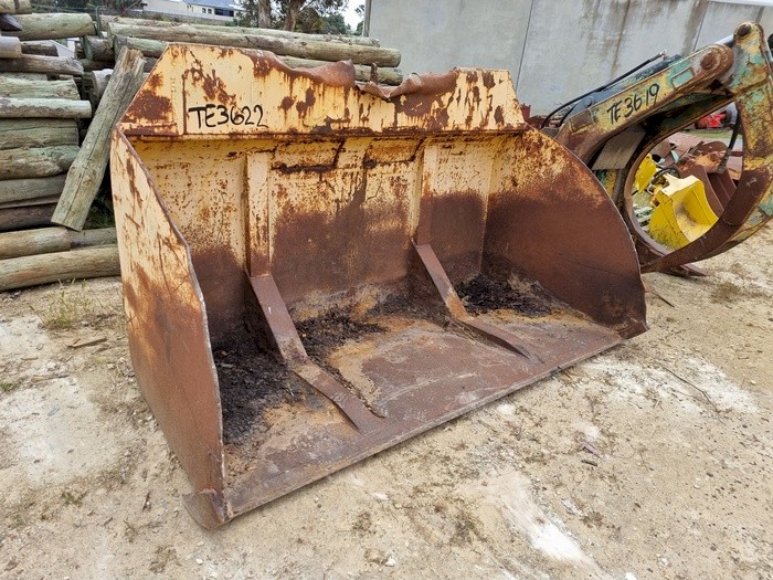 Chip Bucket - 2300mm Wide