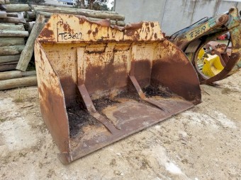 Chip Bucket - 2300mm Wide