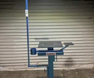 Heiniger Grinding Pedestal