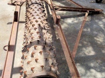 Furphy Spiked 12ft Roller