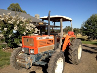 Kubota M5950DT 4WD Tractor