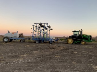 2000 Gason air seeder bar