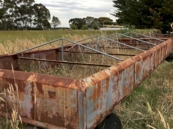 Grain bin