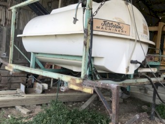 Boom spray slip on unit