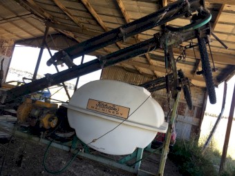 Boom spray slip on unit