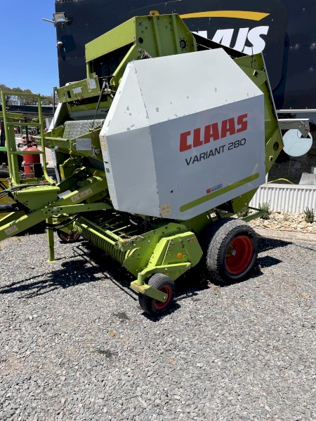 2006 CLAAS VARIANT 280