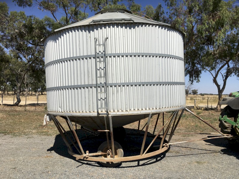 Nelson Field Bin