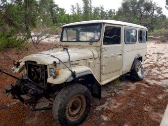 Wanted TOYOTA LANDCRUISER 
