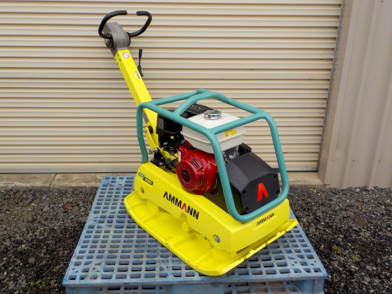 Brand New Wacker/Ammann APR 3520 Petrol Vibrating Plate Compactor