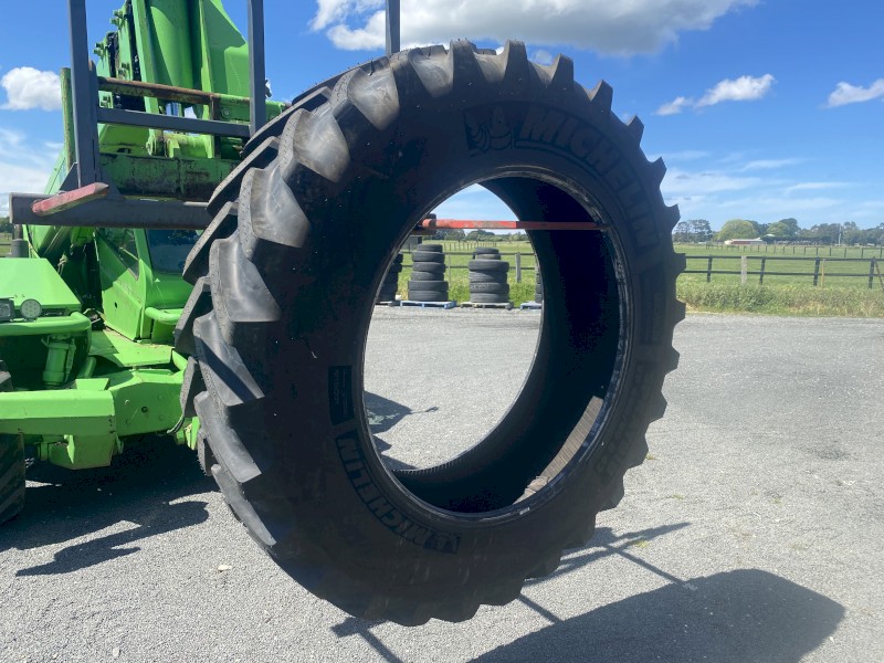 Michelin Spraybib 480-80R42 Tyre