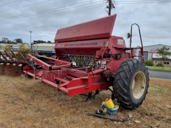 Case 5126 Seed Drill - Trash unit - High Clearance