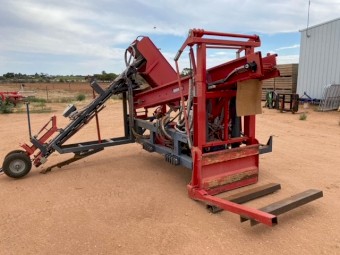 Erme Garlic Harvester