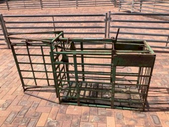 Ruddweigh weighing and drafting box
