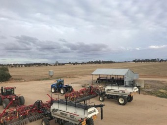 Airseeder Bourgault  6550    year 2019