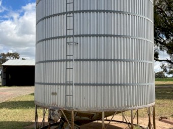30 Tonne Silos x 3