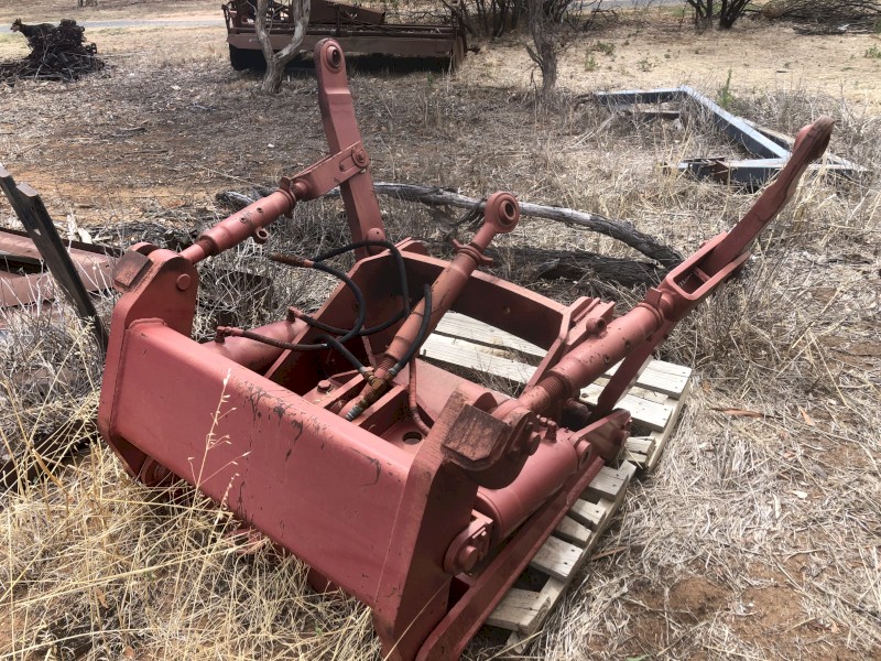 Case IH Three Point Linkage