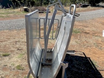 Norton Calf Handler