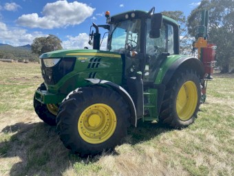 John Deere 6125M Tractor