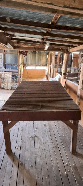 Timber Wool Table