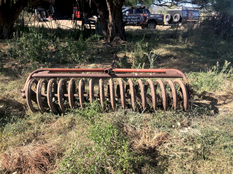  Roller harrow