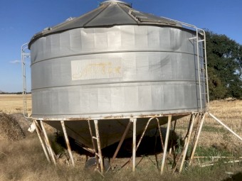 Nelson Field Bin