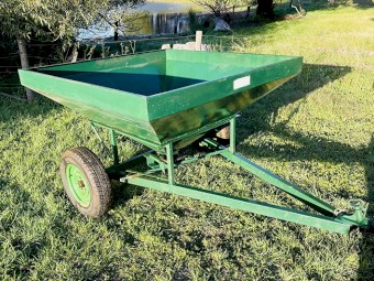 Thornton Grain Feeder