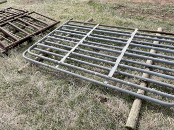 Cattle Yard Gates / Panels X 5