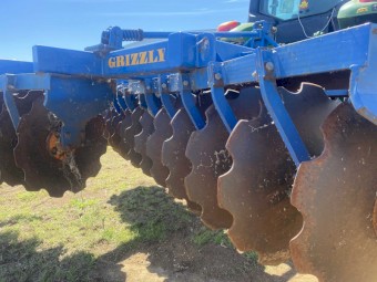 Grizzly 24 plate Offset Disc Plough