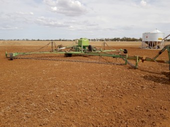 Smale 42ft Prickle Chain With Seeder
