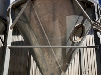 Nelson Silos.