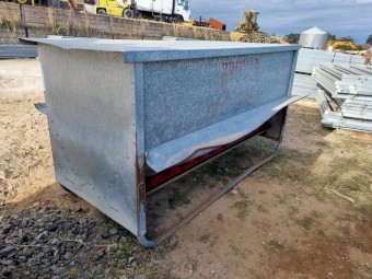 Bromar Sheep Grain Feeder