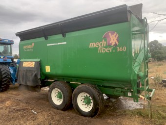 2013 Keenan Mech Fibre 360 Feed Mixer