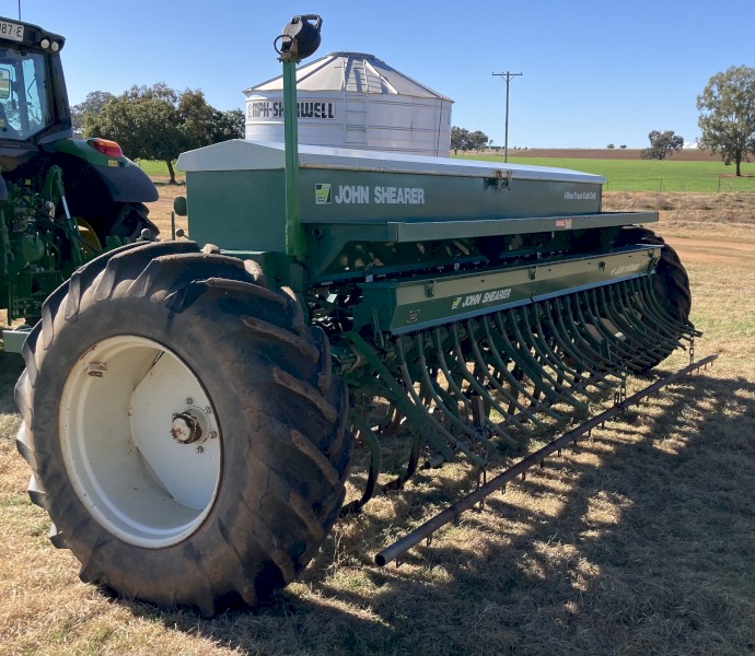John Shearer 24 Row Trash -Culti -Drill 